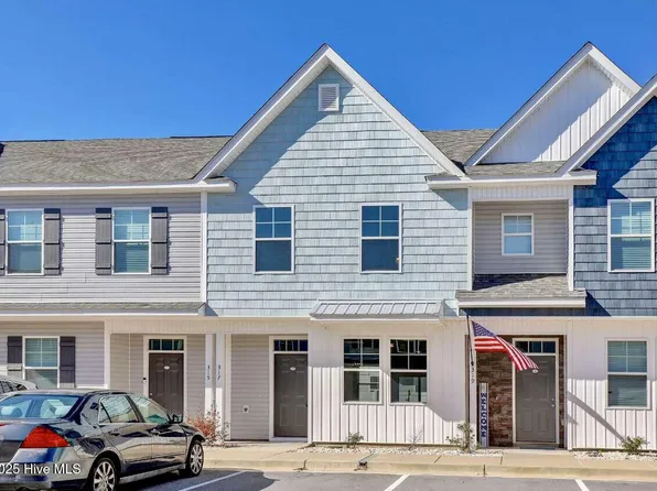 317 Starfish Lane, Sneads Ferry, NC 28460