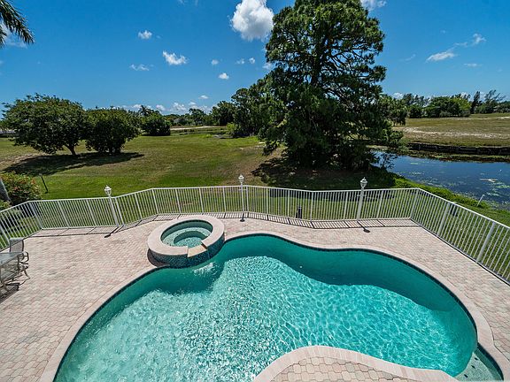 2nd image of 9490 Cross Creek Drive