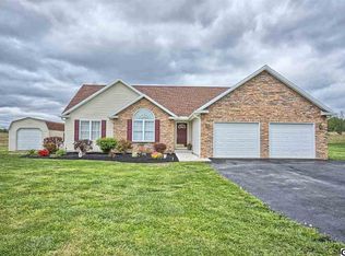 395 Old York Rd, Dillsburg, PA 17019