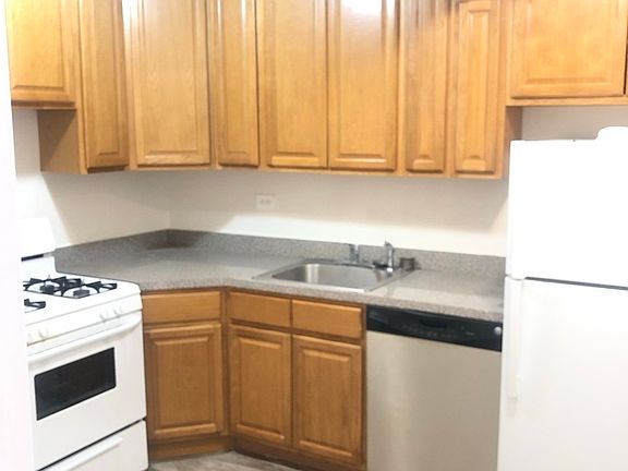 3rd image of 2343 E 12th St #D15