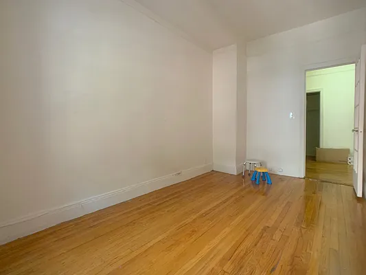 Rented by Oxford Property Group | media 6