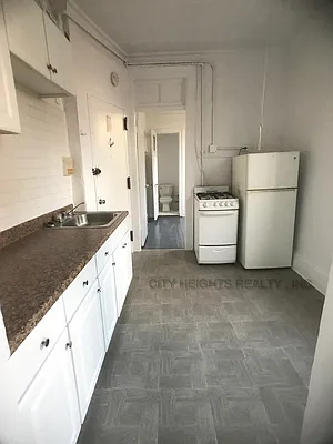 Rented by City Heights Realty | media 15