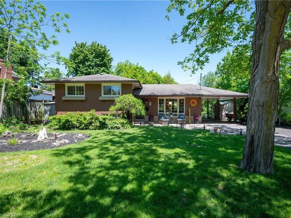 6 Gerrard Ave, Cambridge, ON N3C 2R6