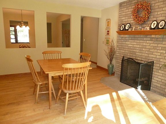 Wood Burning Fireplace!