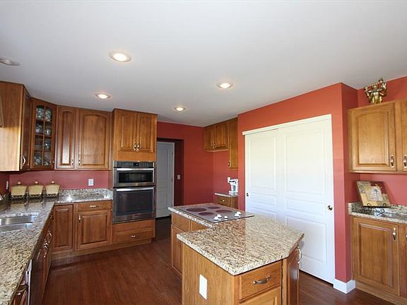 5th image of 6369 Winter Hazel Dr