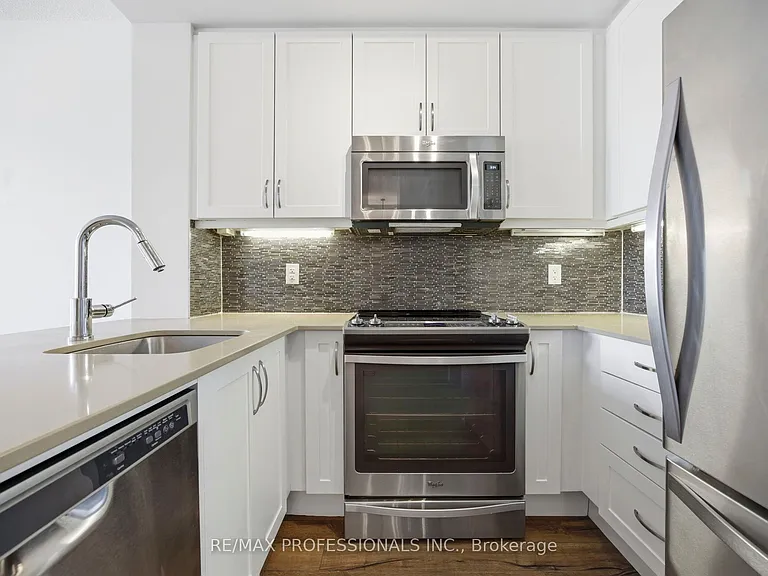 2 Old Mill Dr #612 — Photo 10