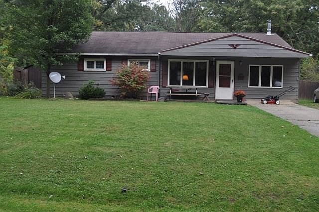 1st image of 326 Terrace Dr