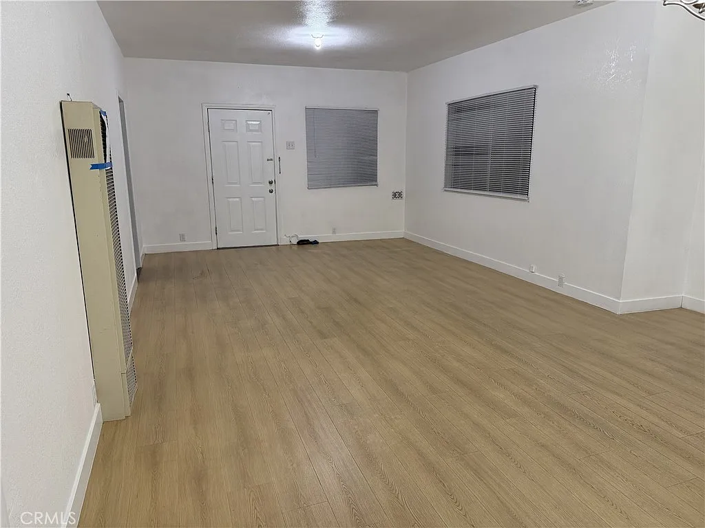 2 bed, 1134 sqft, $2,300 — Photo 3