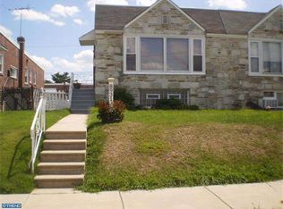 8931 Calvert St, Philadelphia, PA 19152