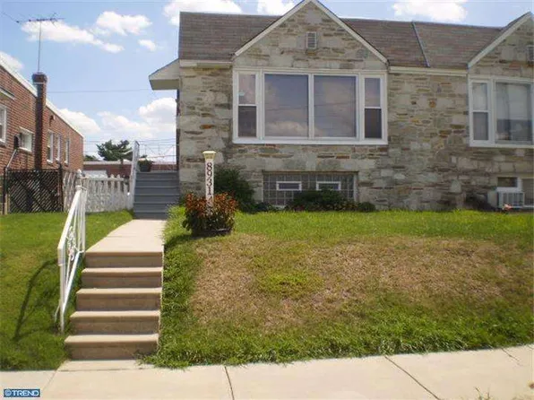 8931 Calvert St, Philadelphia, PA 19152
