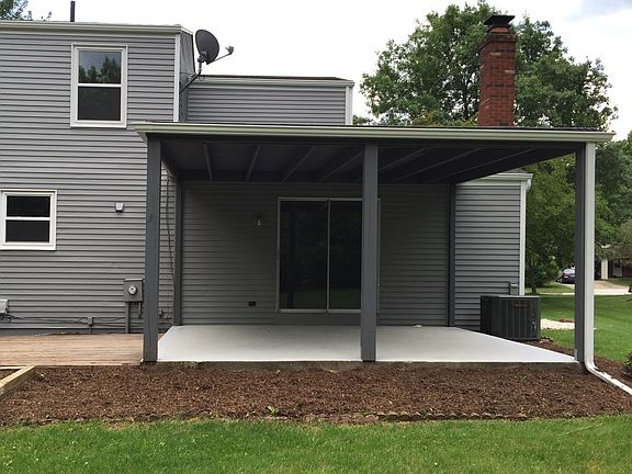 3rd image of 1069 Gentry Dr