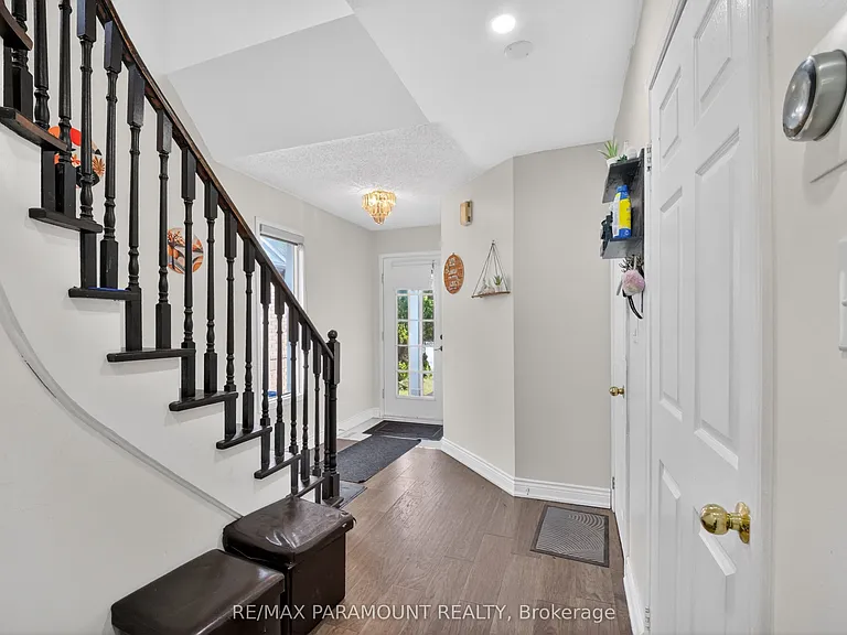 271 Pressed Brick Dr — Photo 5