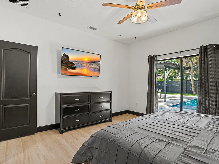 1185 S Shade Ave — Photo 21