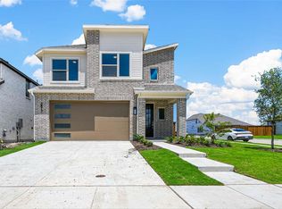 2817 Caroline St, Royse City, TX 75189