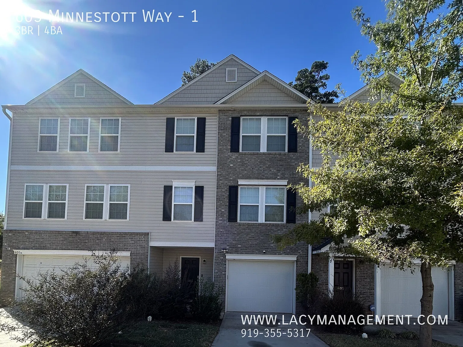 Enjoy the Offered Amenities in the Dynamic Community ! — Photo 1