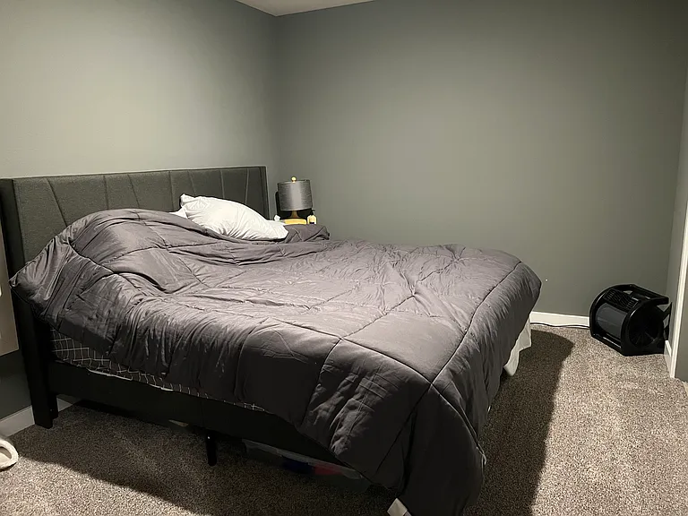 4424 Benton St NE — Photo 3
