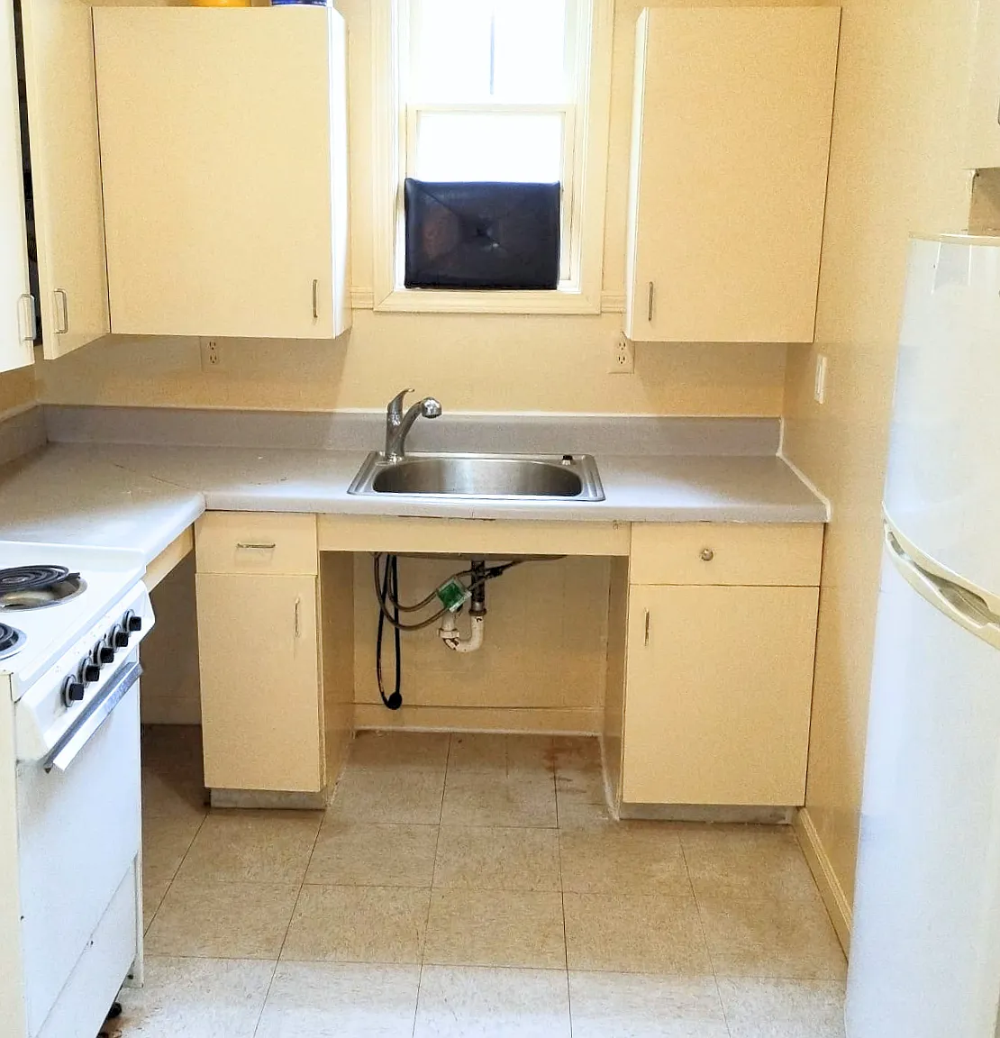 332 Blandina St — Photo 1