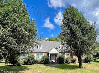 9423 Hilda Ave, North Chesterfield, VA 23237