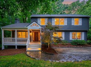301 Woodhaven Rd, Chapel Hill, NC 27514
