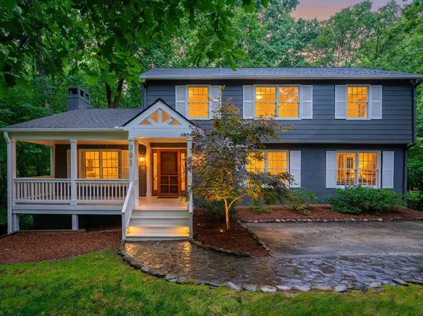 301 Woodhaven Rd, Chapel Hill, NC 27514