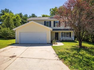 3630 Bedford Park Ct, Winston Salem, NC 27107