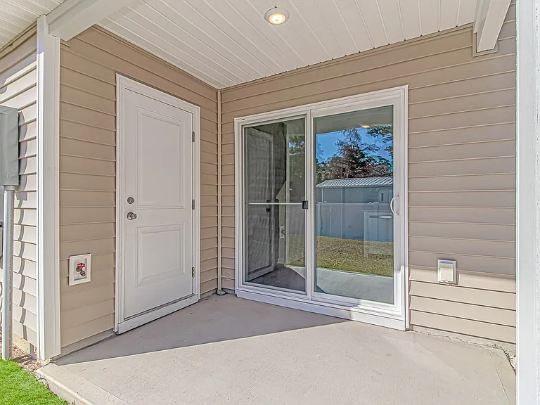 Coastal Wind Townhomes — Photo 25