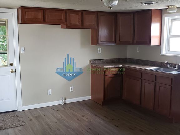 4th image of 841 Brackenridge Ave Unit 2