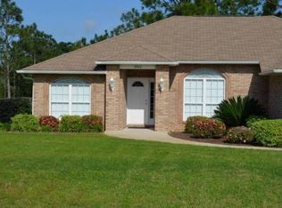 2062 Bahama Dr, Navarre, FL 32566