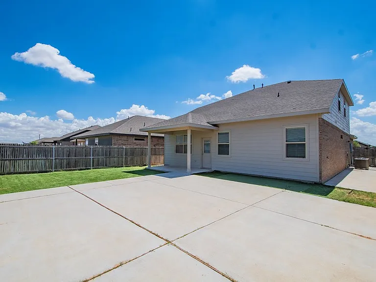 6910 Kate Reed Dr — Photo 48