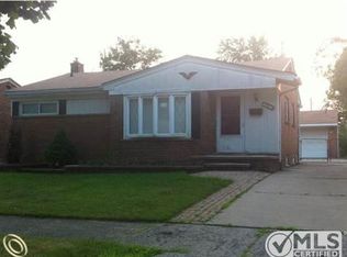 17412 Ray St, Riverview, MI 48193