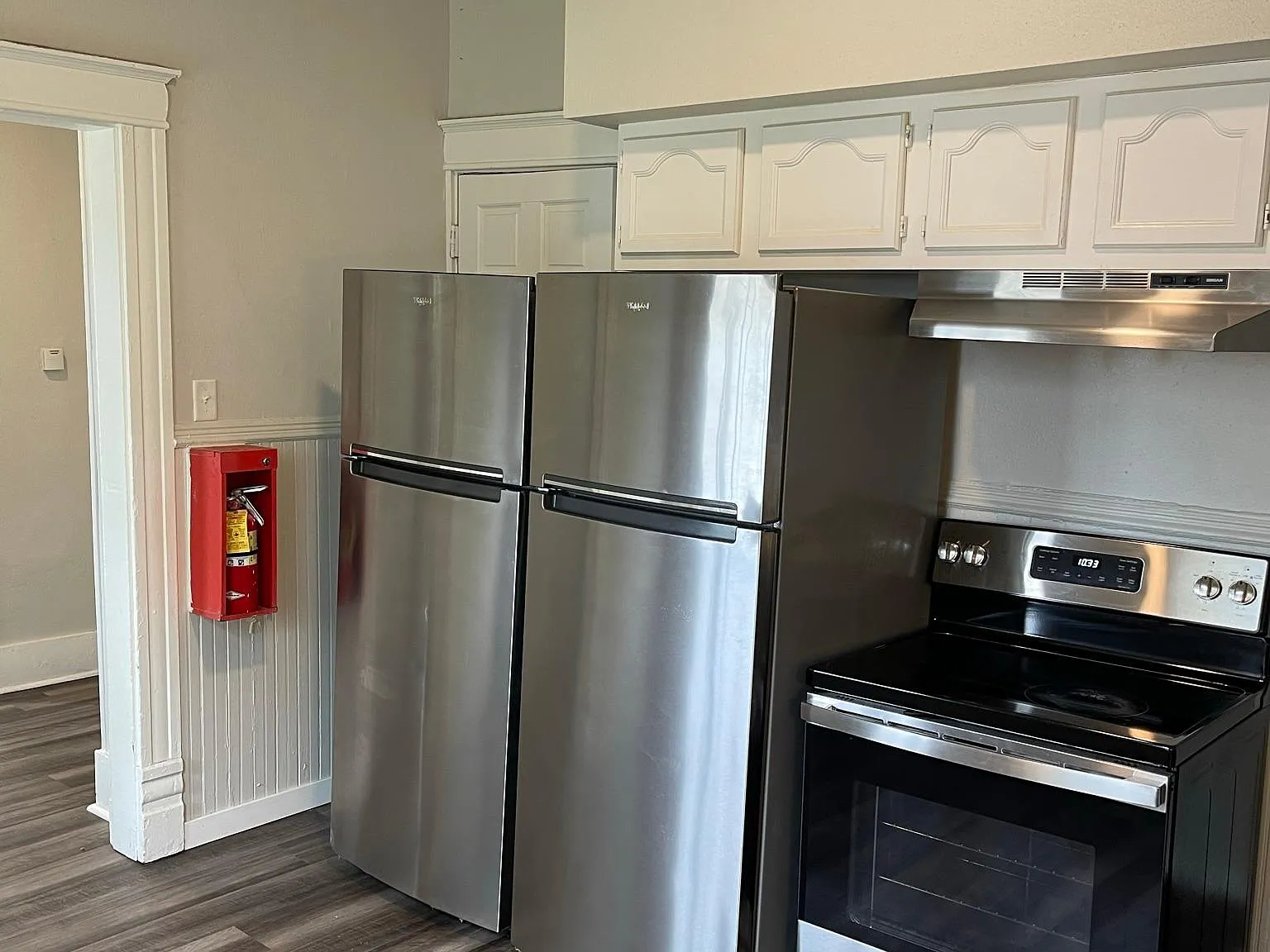 8 bed, $5,932 — Photo 3