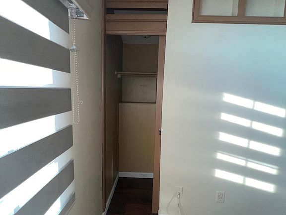 Coat closet
