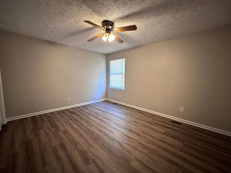 2508 Lull Water Dr — Photo 18
