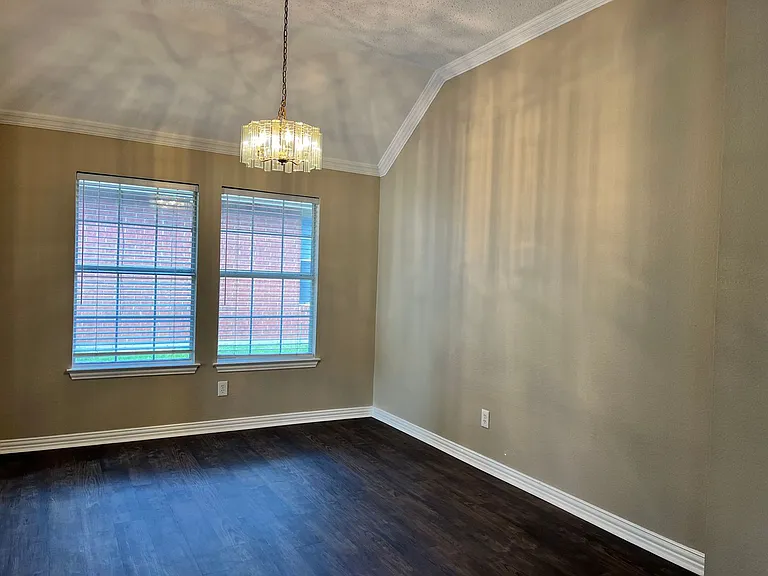 5605 Belle Chasse Ln — Photo 7