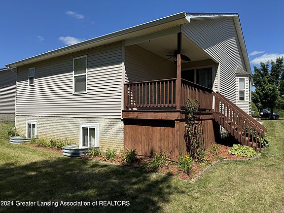 3rd image of 1461 Mallard Cir