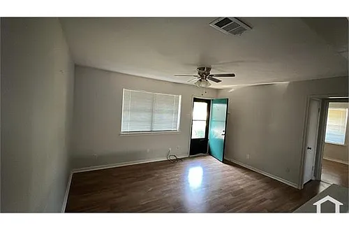 1021 Custer Rd Photo 1