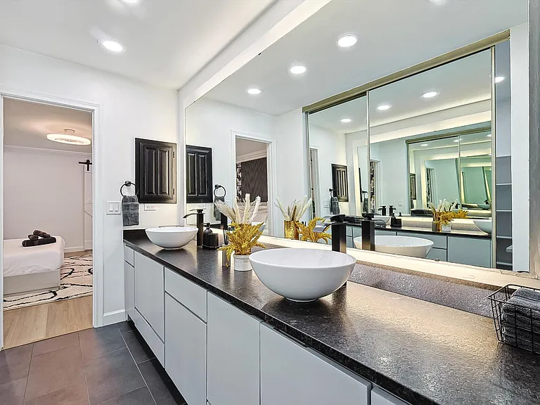 3705 Trilogy Dr — Photo 16