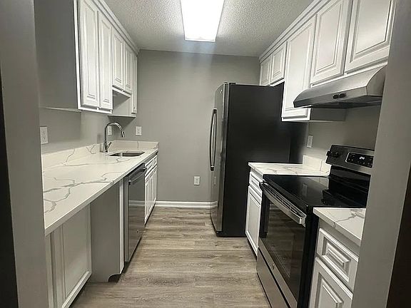 2nd image of 47 Dogwood Dr #105A