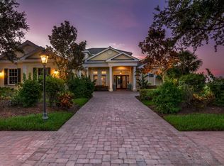 3397 Founders Club Dr, Sarasota, FL 34240