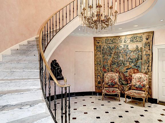 Serpentine Marble Staircase