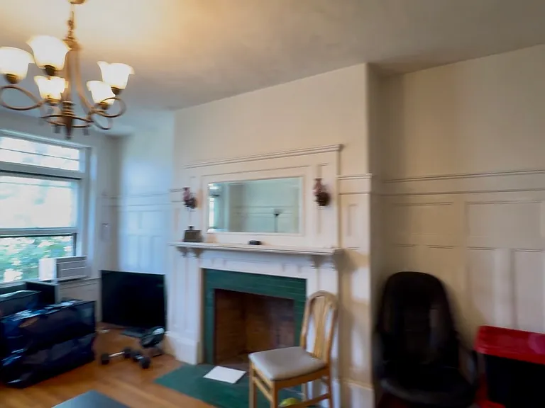 1905 Beacon St #3F — Photo 2