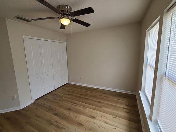 4th image of 251 Cezanne Cir #1