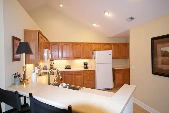 3 bed, $1,895 — Photo 4