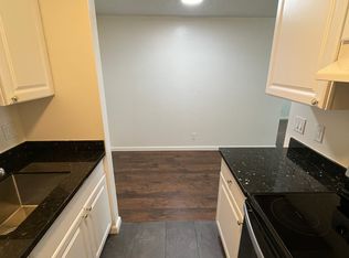 Sierra Vista Apartments, Mountain View, CA 94043