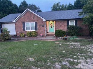 3808 Casper St, Hope Mills, NC 28348