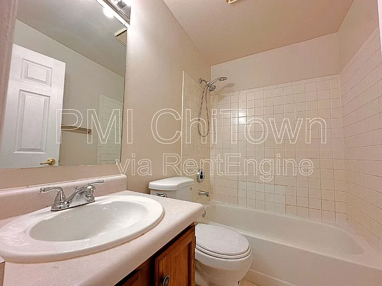 8 Gant Cir #D — Photo 10
