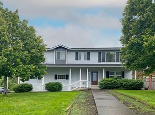 303 Topaz St, Philomath, OR 97370