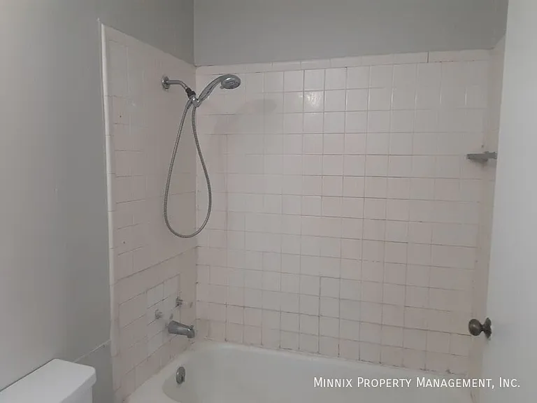 1606 Yonkers St #A — Photo 11