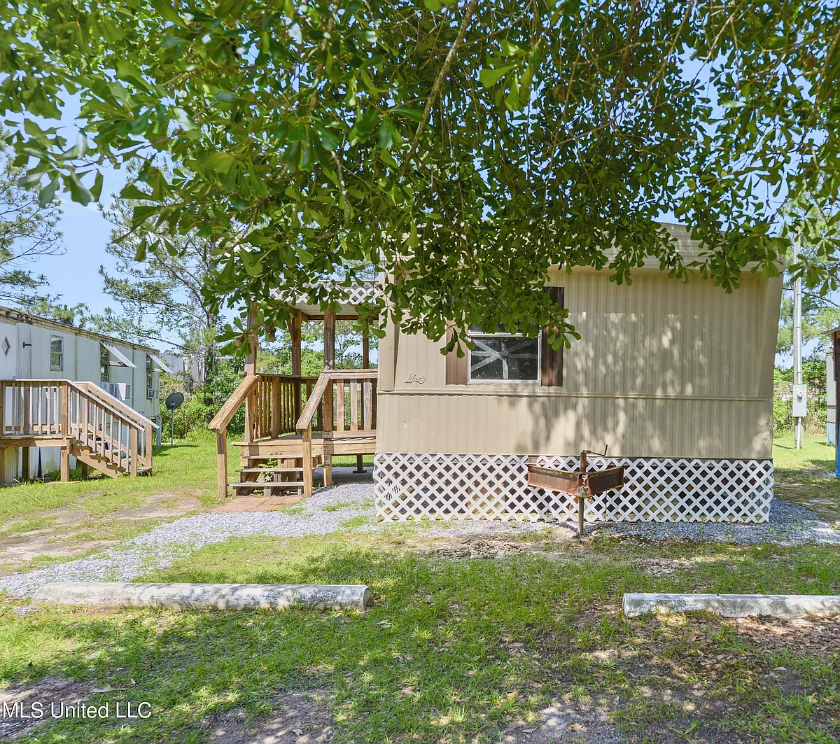 Building Photo - 11213 Dobson Rd #11