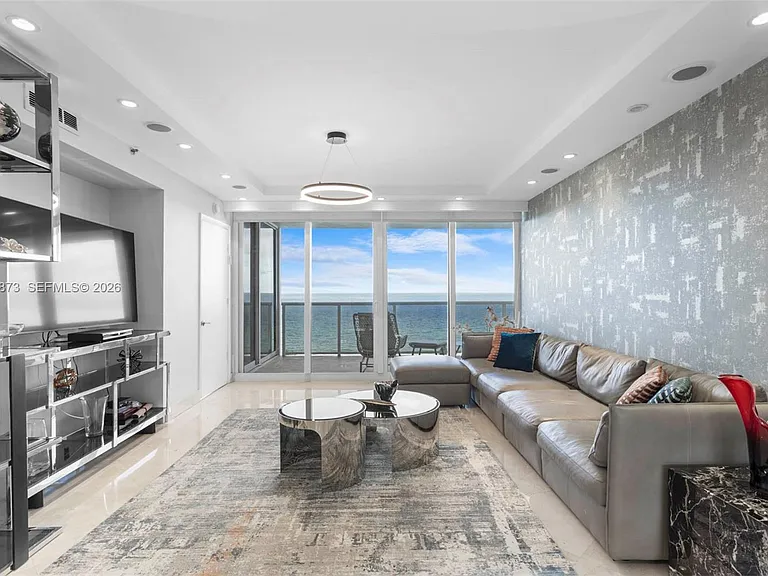 19111 Collins Ave #604 — Photo 3